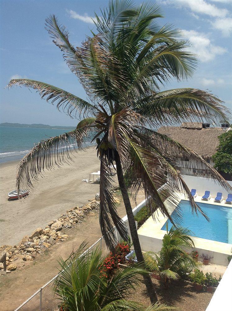 Hotel Emblema Playa Manzanillo Exterior photo