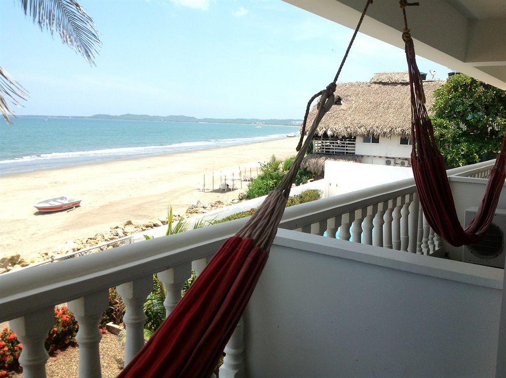Hotel Emblema Playa Manzanillo Exterior photo