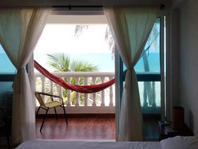 Hotel Emblema Playa Manzanillo Exterior photo